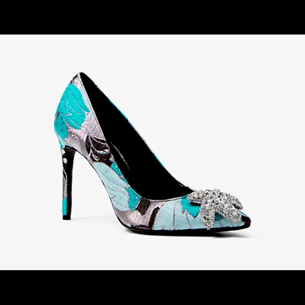 Micheal Kors Collection Pumps